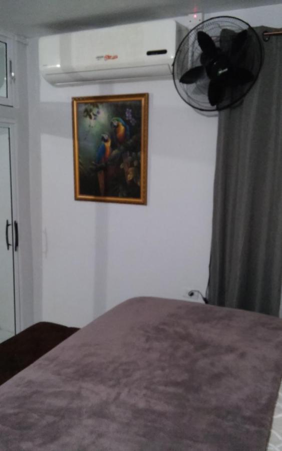 Zipcode Hideaway Guesthouse Portmore Exterior photo